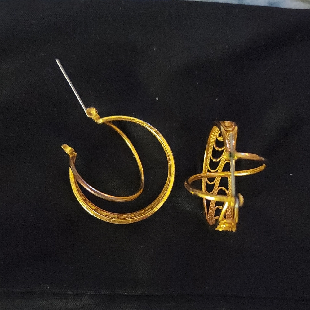 Elegant Gold Hoop Pierced Earrings